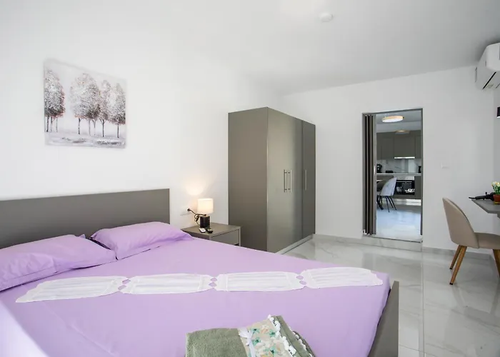 Aelia House * Kalithies