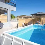 Aelia House Daire