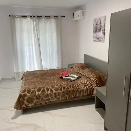 Politis House Kalithies