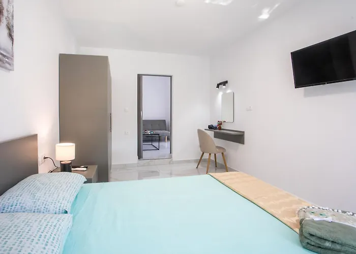 Aelia House * Kalithies