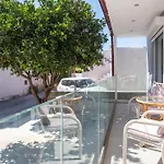 Lejlighed Aelia House *